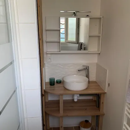 Maison De Plein Pied Avec Jardin Πουατιέ